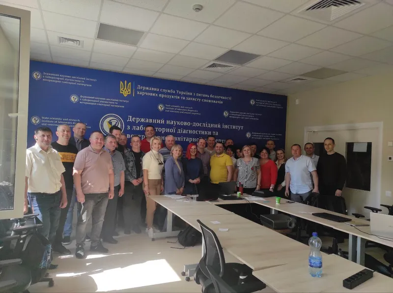 Підвищення обізнаності державних ветеринарних інспекторів у частині сертифікації вантажів для транзиту територію ЄС