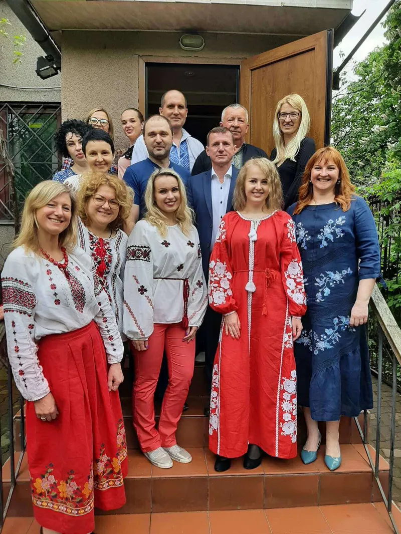 Найщиріші вітання з Днем вишиванки!