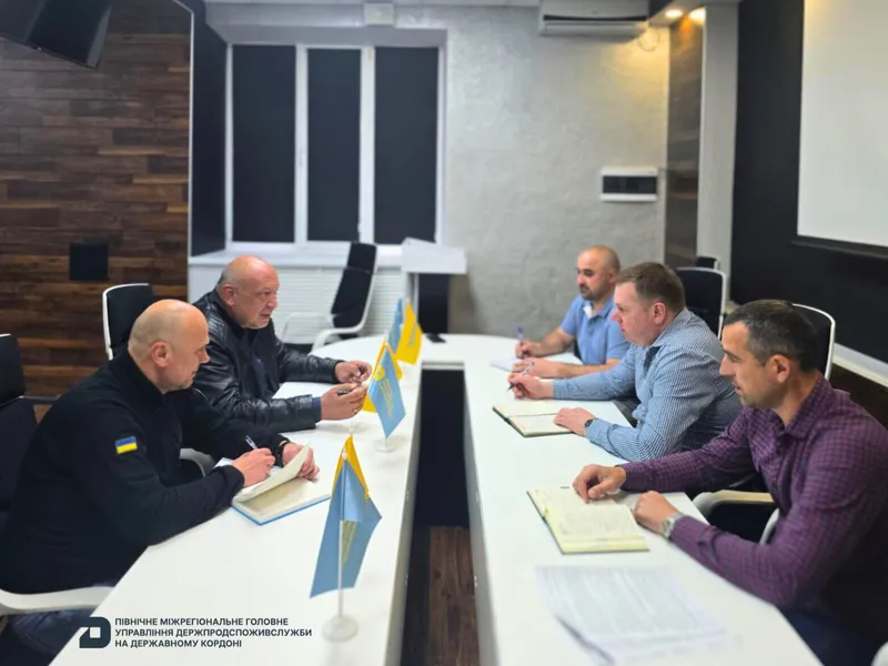 Комунікація між територіальними органами Держпродспоживслужби Вінничини: заходи запобігання занесення ящуру на територію України